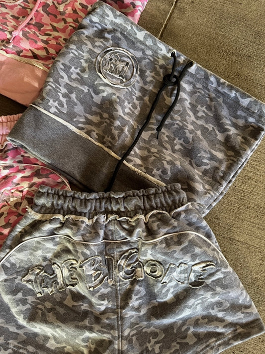 GREY ‘TB1 CAMO’ SHORTS